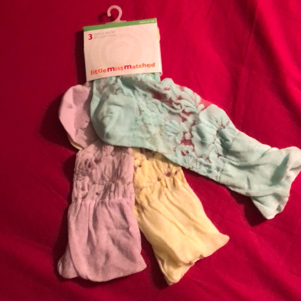 LittleMissMatched Disney Springs-Floral lace socks